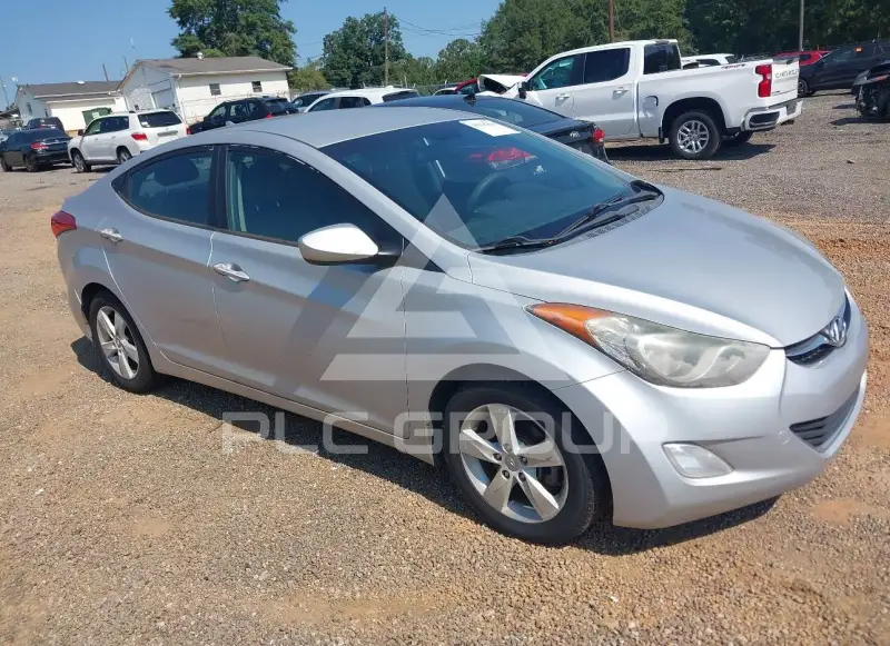 2013 Hyundai Elantra фото