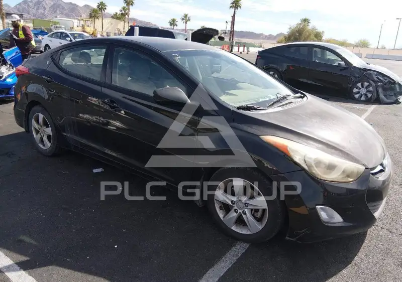 2013 Hyundai Elantra фото