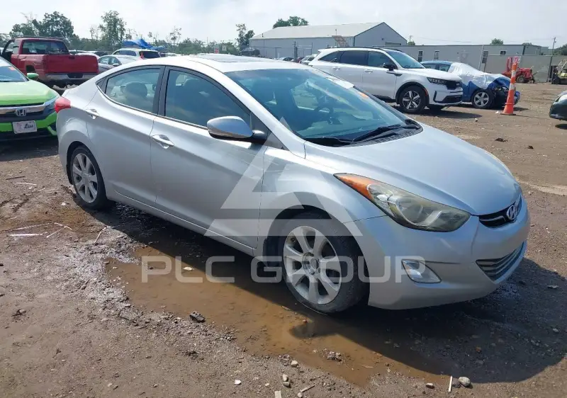 2013 Hyundai Elantra фото