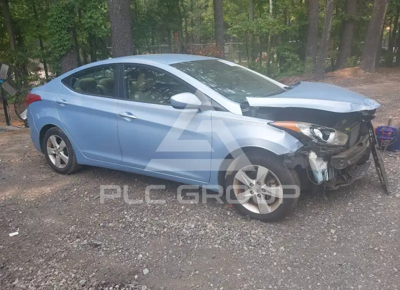 2013 Hyundai Elantra фото