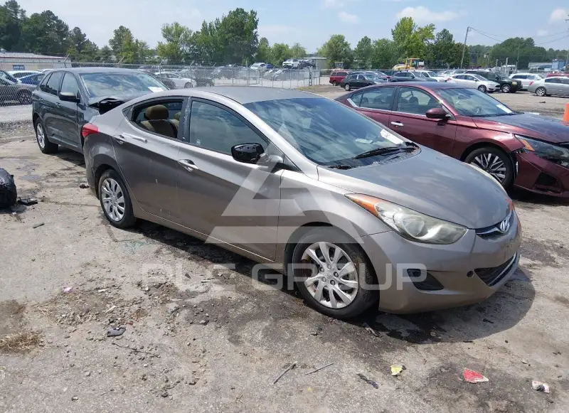 2013 Hyundai Elantra фото