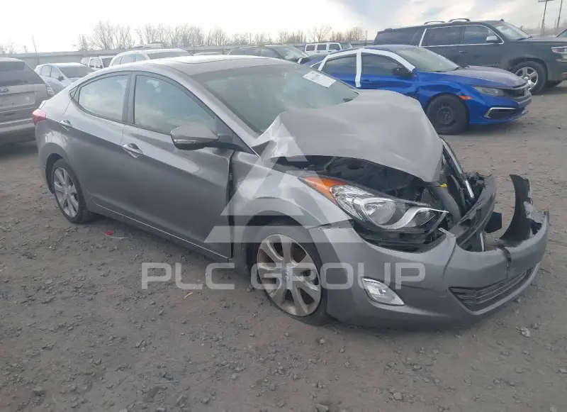 2013 Hyundai Elantra фото