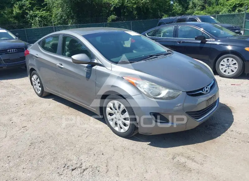 2013 Hyundai Elantra фото