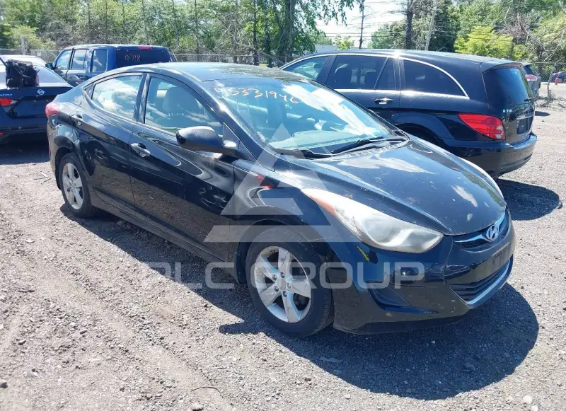 2013 Hyundai Elantra photo