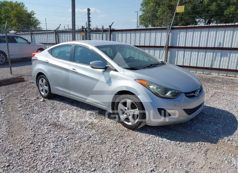 2013 Hyundai Elantra фото