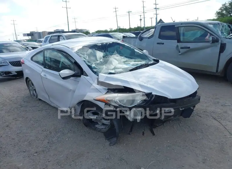 2013 Hyundai Elantra фото