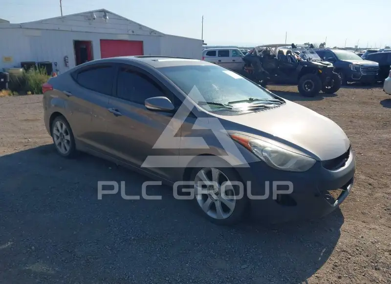 2013 Hyundai Elantra photo