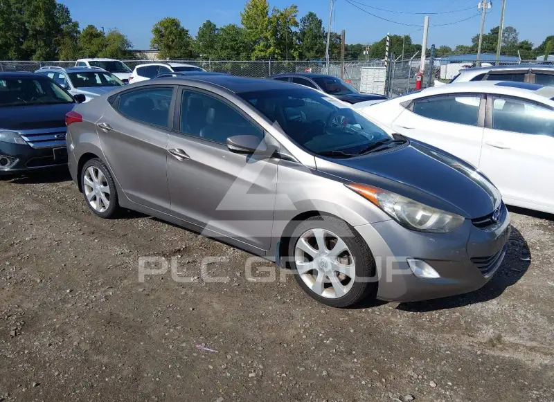 2013 Hyundai Elantra фото