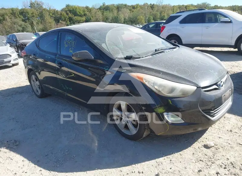 2013 Hyundai Elantra photo