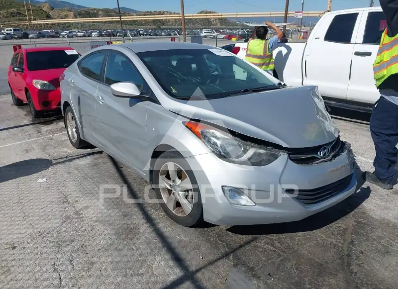 2013 Hyundai Elantra фото