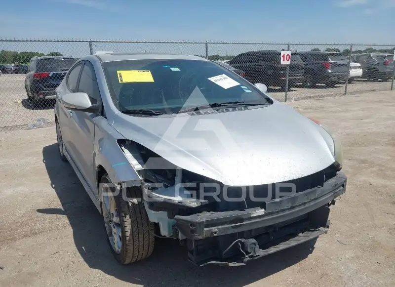 2013 Hyundai Elantra фото