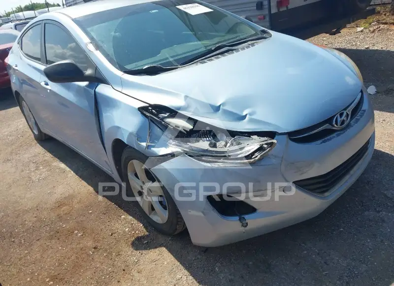 2013 Hyundai Elantra фото
