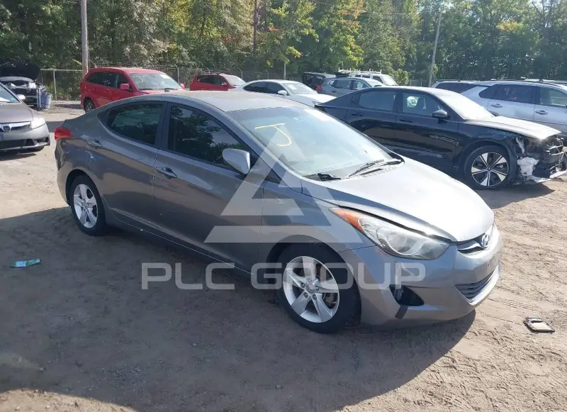 2013 Hyundai Elantra фото
