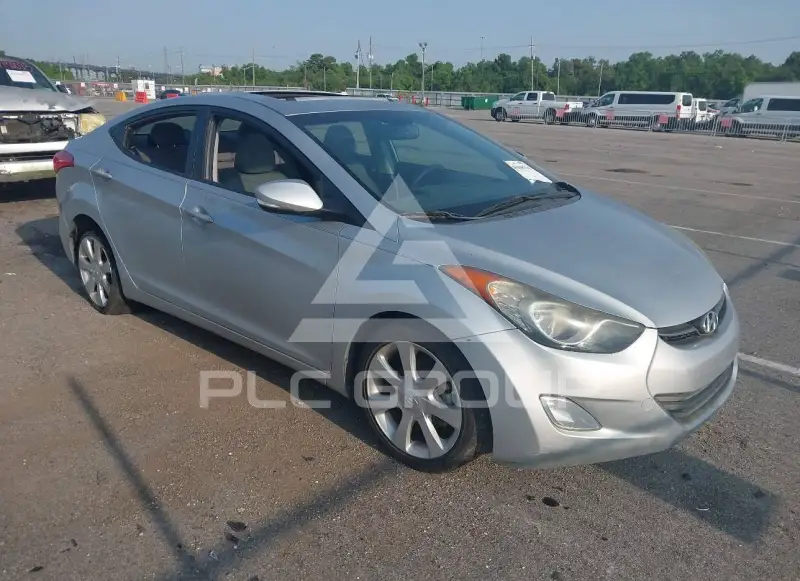 2013 Hyundai Elantra фото