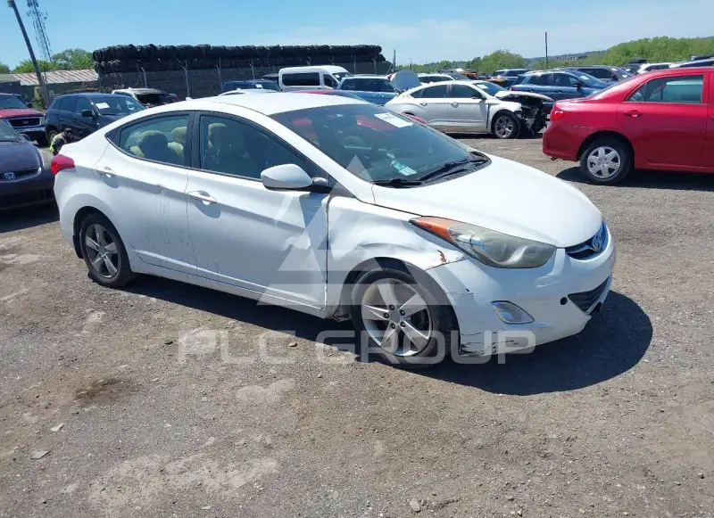 2013 Hyundai Elantra фото