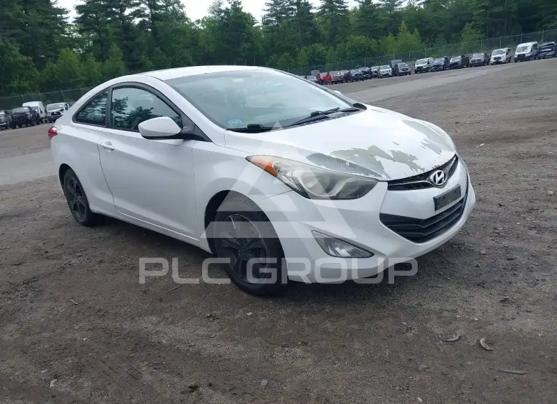 2013 Hyundai Elantra photo