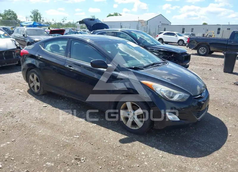 2013 Hyundai Elantra фото