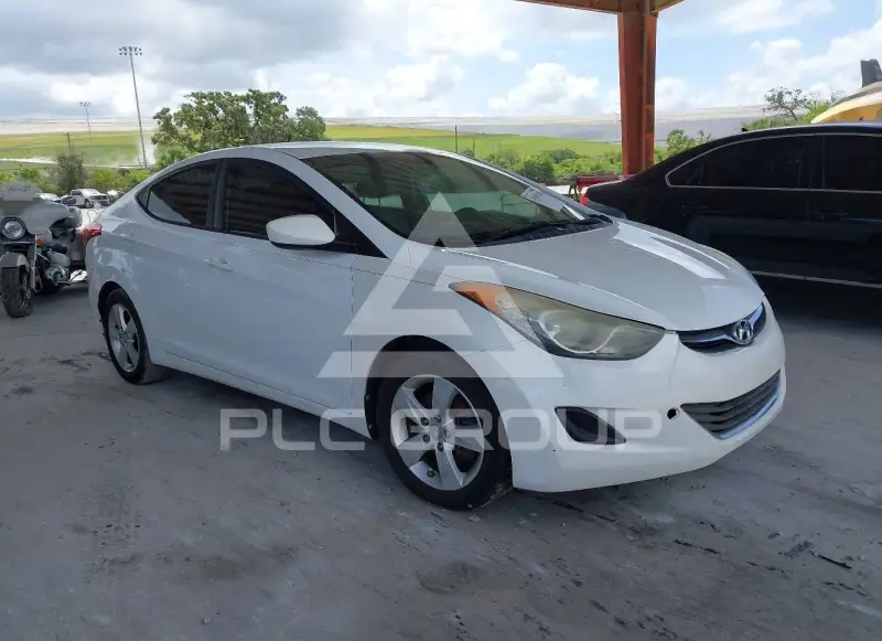 2013 Hyundai Elantra фото
