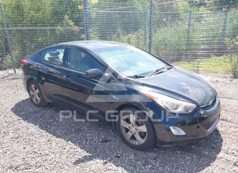 2013 Hyundai Elantra фото