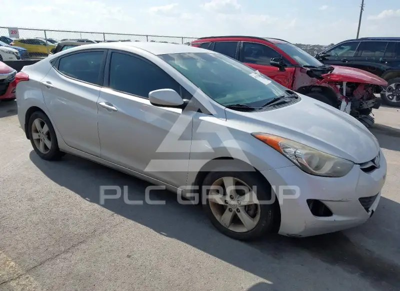 2013 Hyundai Elantra фото