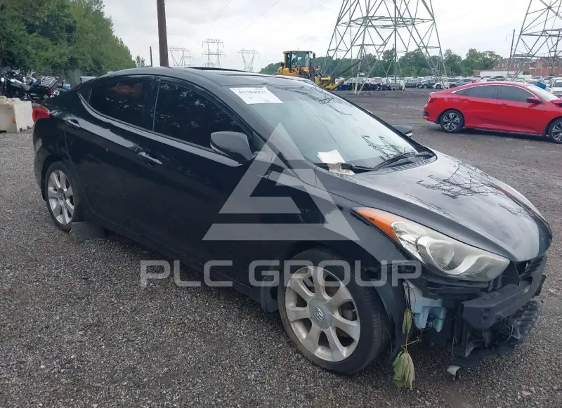 2013 Hyundai Elantra фото