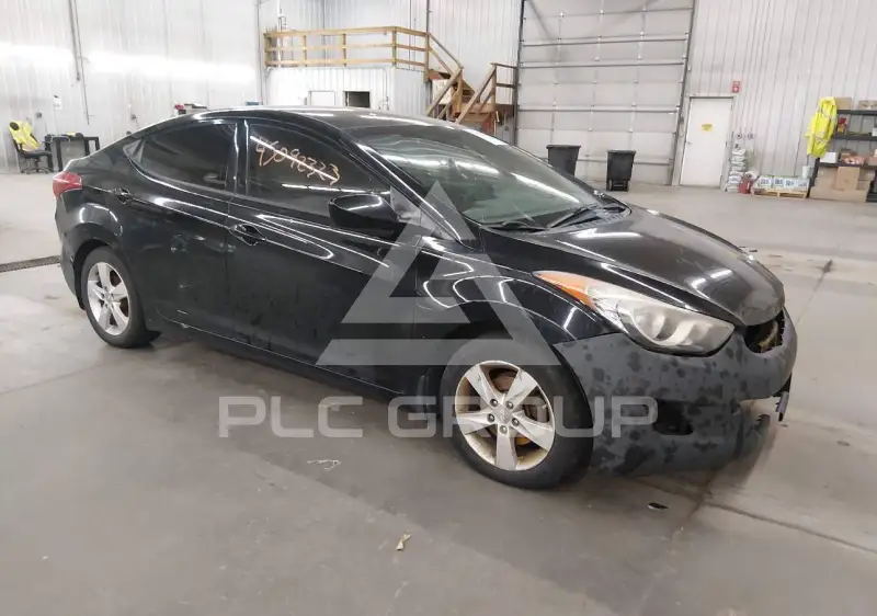 2013 Hyundai Elantra фото
