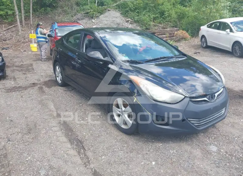 2013 Hyundai Elantra фото