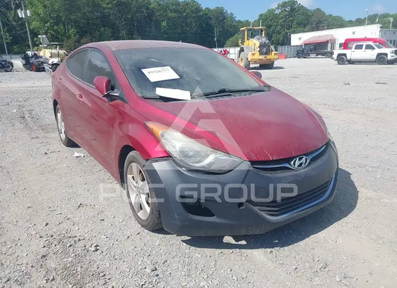 2013 Hyundai Elantra фото