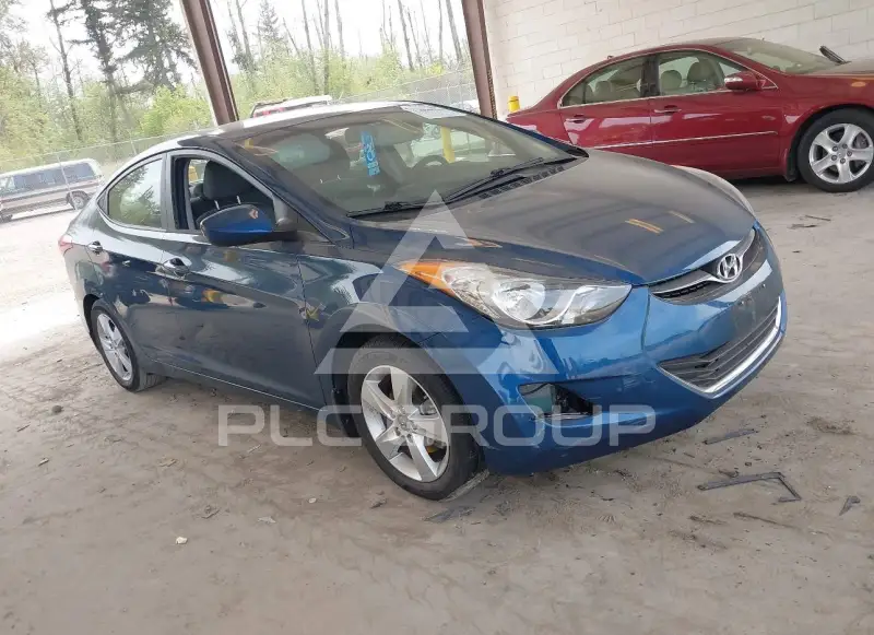 2013 Hyundai Elantra фото