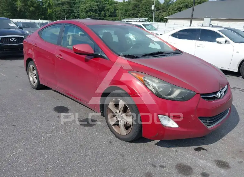 2013 Hyundai Elantra photo