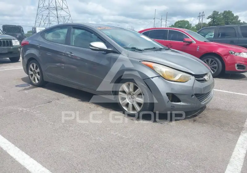 2013 Hyundai Elantra фото