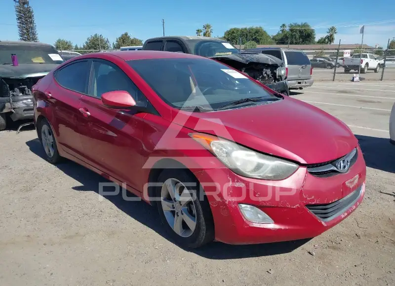 2013 Hyundai Elantra photo