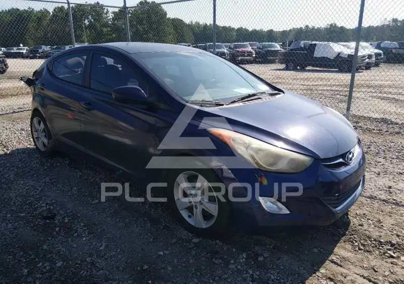 2013 Hyundai Elantra фото