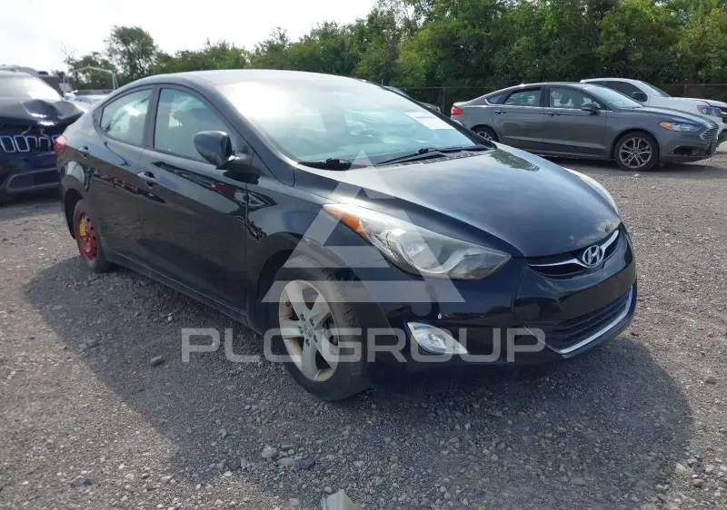 2013 Hyundai Elantra фото