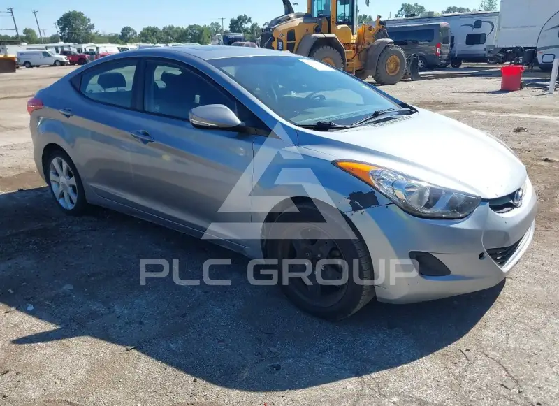 2013 Hyundai Elantra фото