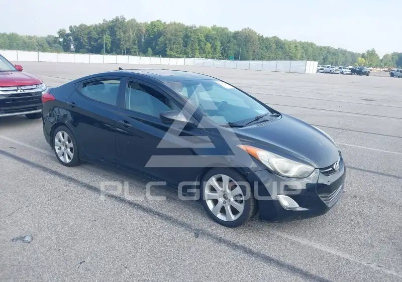 2013 Hyundai Elantra фото