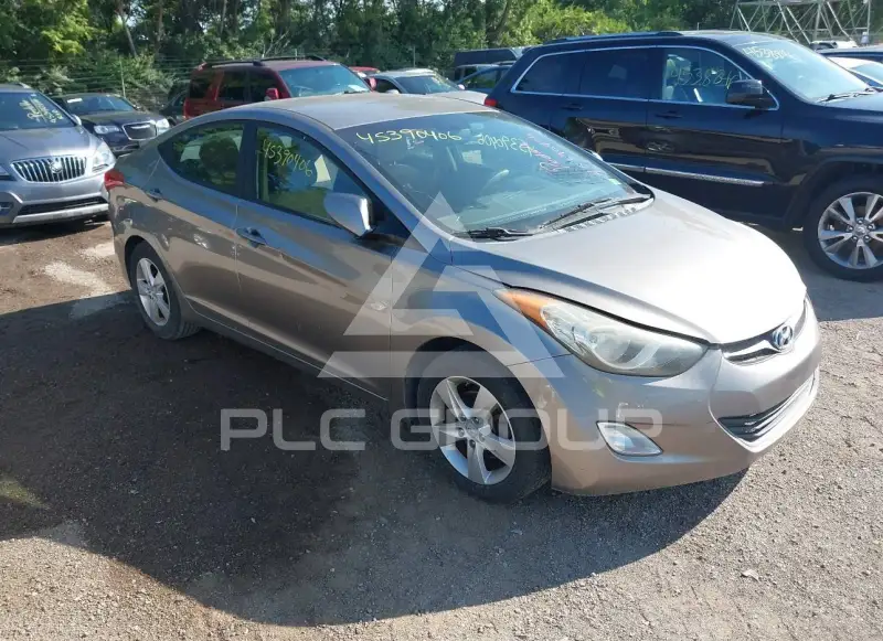 2013 Hyundai Elantra фото
