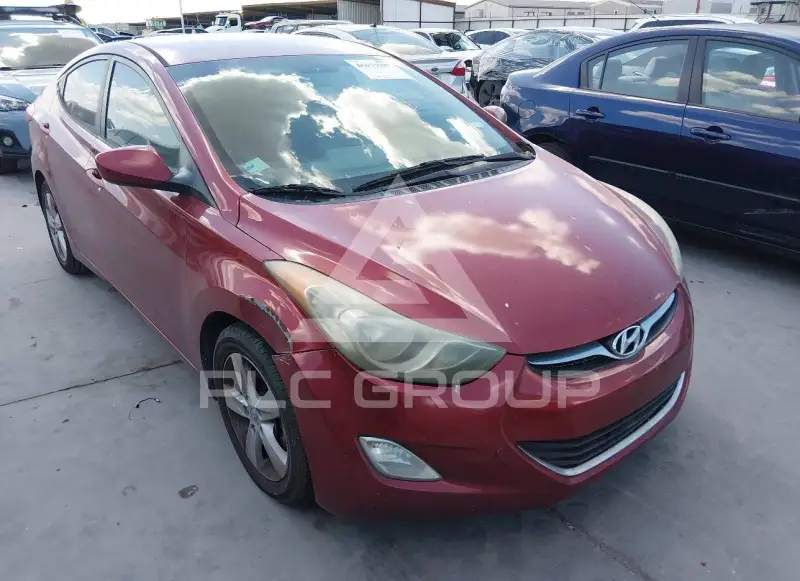 2013 Hyundai Elantra фото