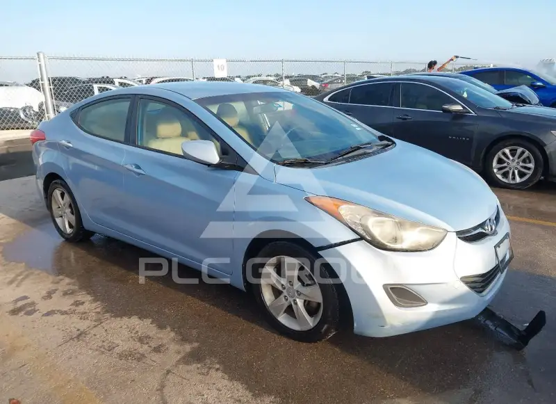 2013 Hyundai Elantra фото