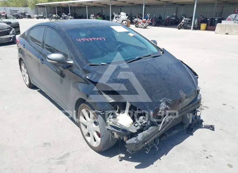 2013 Hyundai Elantra photo