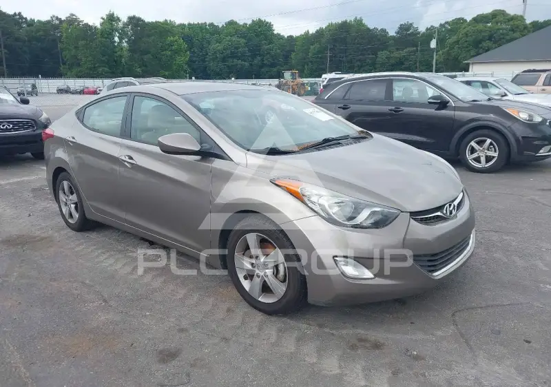 2013 Hyundai Elantra фото