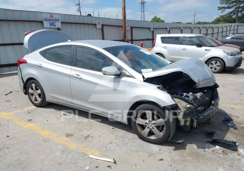 2013 Hyundai Elantra фото