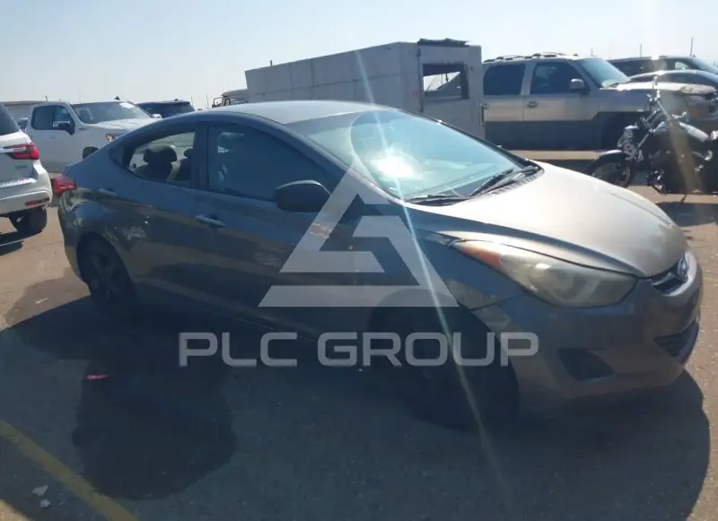 2013 Hyundai Elantra фото