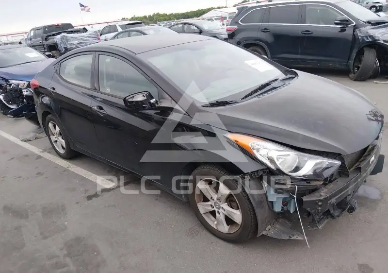 2013 Hyundai Elantra фото