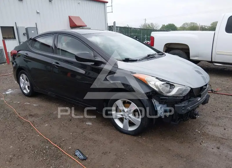 2013 Hyundai Elantra фото