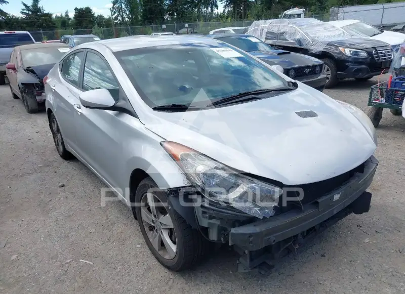 2013 Hyundai Elantra фото