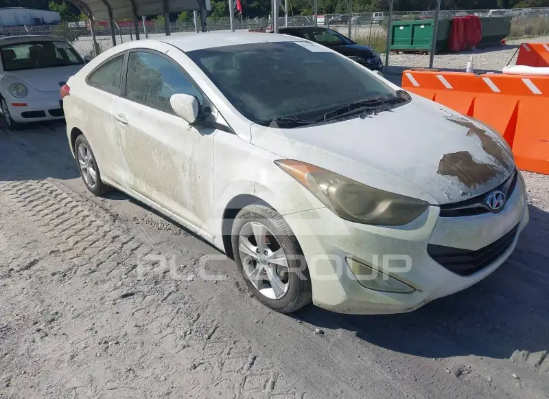 2013 Hyundai Elantra фото