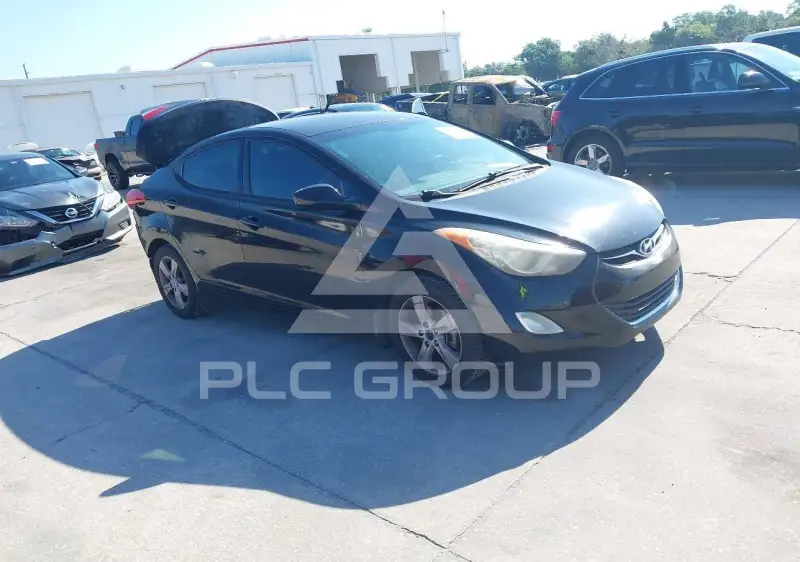 2013 Hyundai Elantra фото