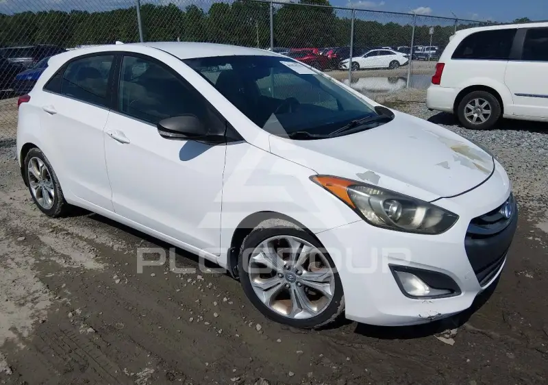 2013 Hyundai Elantra фото