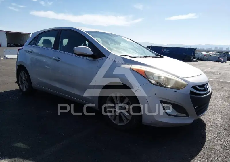 2013 Hyundai Elantra фото